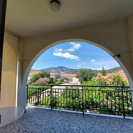 Lourantos Studios & Apartments Vathy  Dış mekan fotoğraf