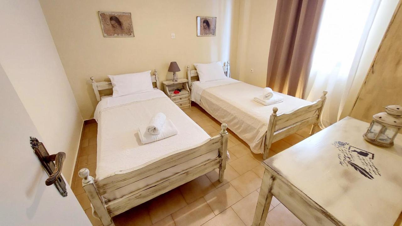 Lourantos Studios & Apartments Vathy  Dış mekan fotoğraf