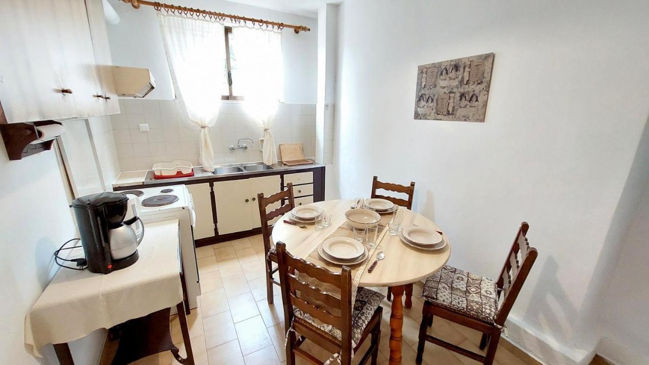 Lourantos Studios & Apartments Vathy  Dış mekan fotoğraf