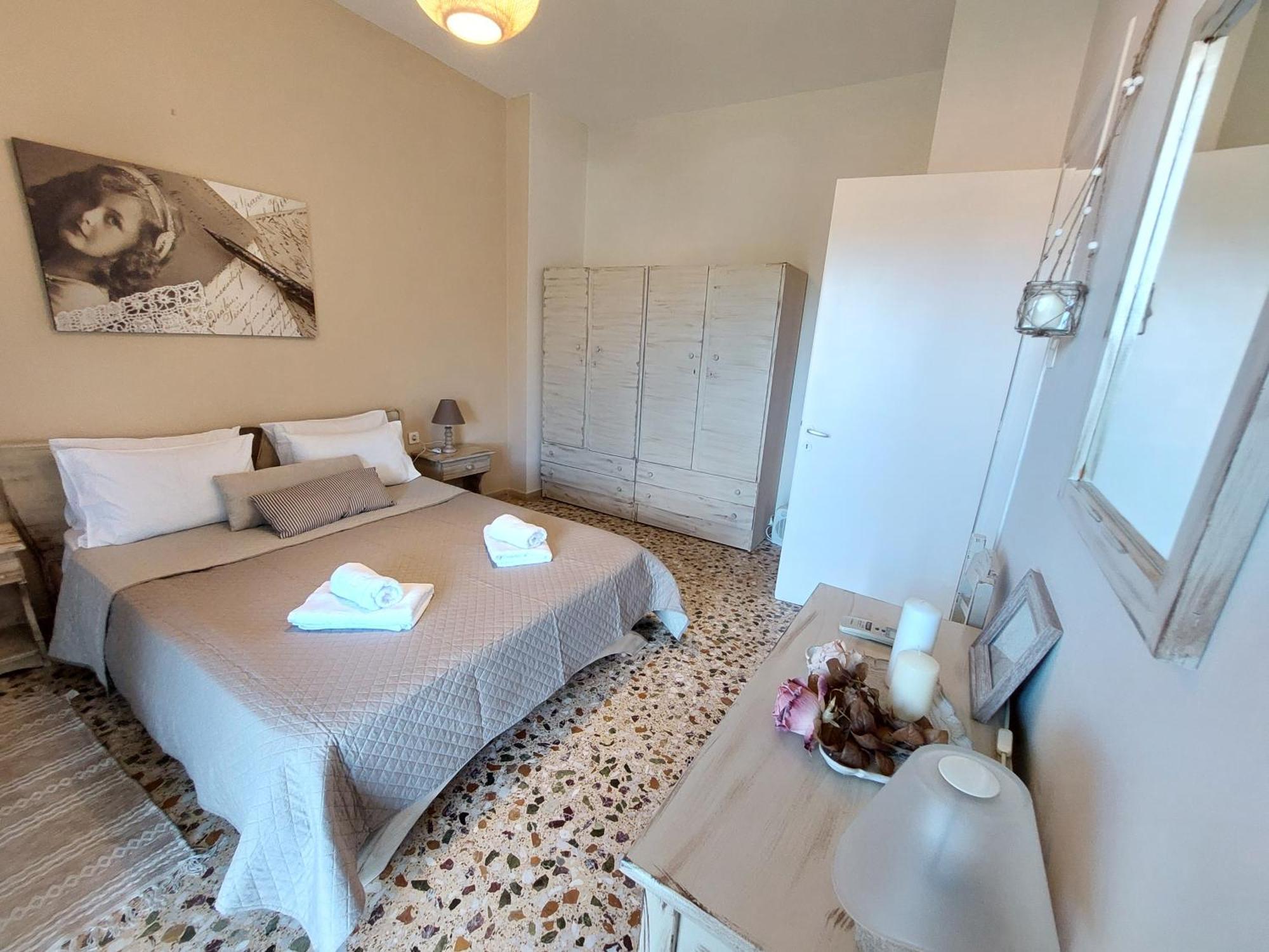 Lourantos Studios & Apartments Vathy  Dış mekan fotoğraf