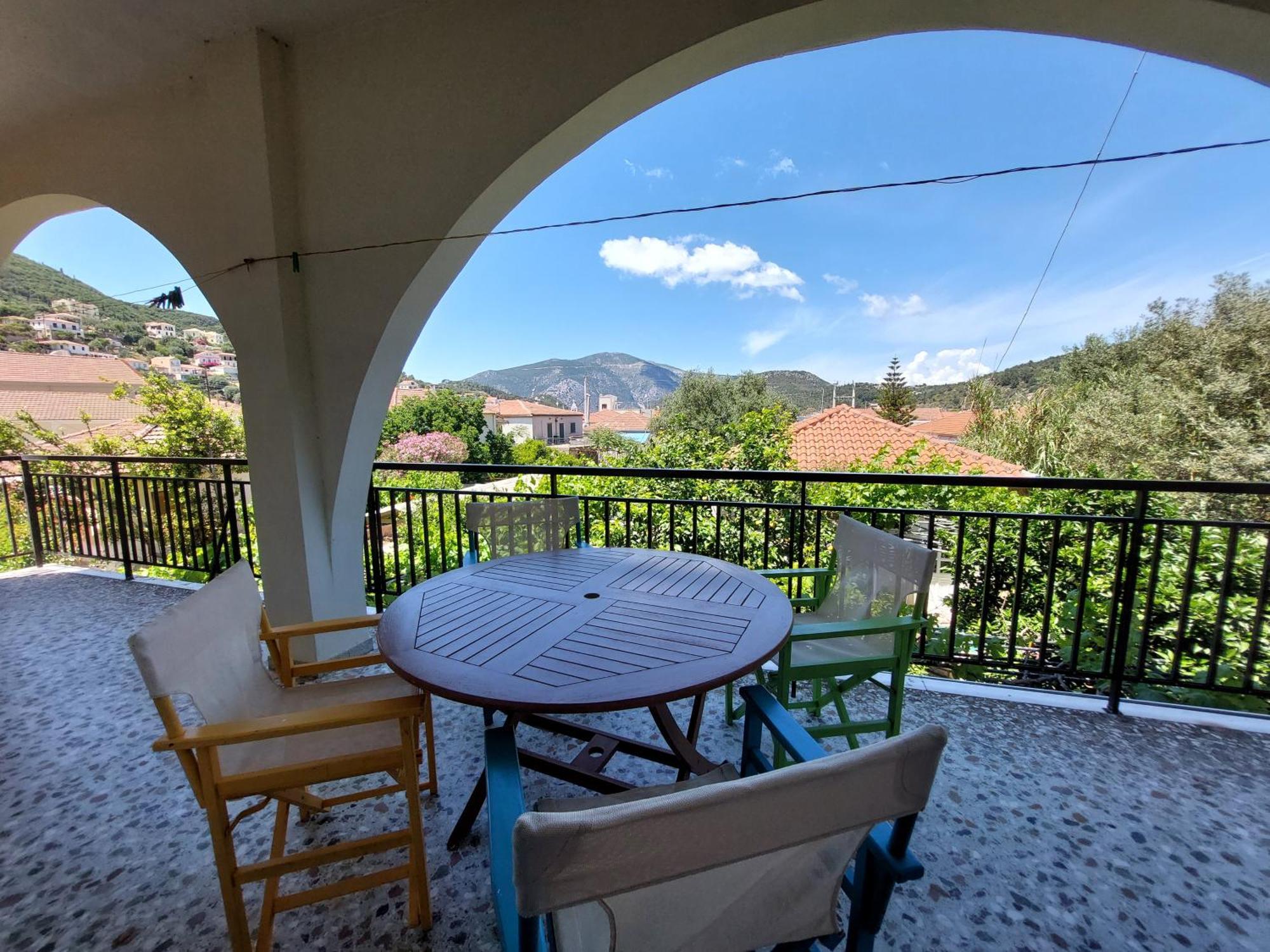 Lourantos Studios & Apartments Vathy  Dış mekan fotoğraf